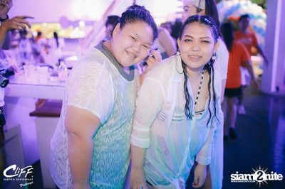 Ping & Season Chill Pool Party at Cliff Seaview Restaurant — photo 174