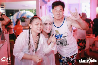 Ping & Season Chill Pool Party at Cliff Seaview Restaurant — photo 176