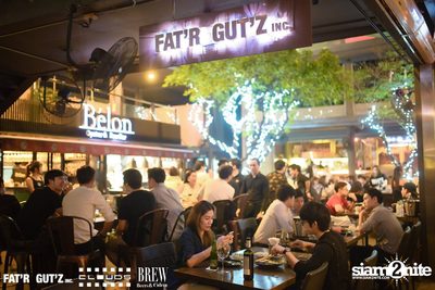 Seenspace Invasion ที่ร้าน Clouds, Fat'R Gut'z และ BREW Beers & Ciders — photo 41