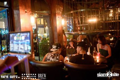 Seenspace Invasion ที่ร้าน Clouds, Fat'R Gut'z และ BREW Beers & Ciders — photo 50