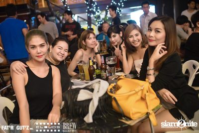 Seenspace Invasion ที่ร้าน Clouds, Fat'R Gut'z และ BREW Beers & Ciders — photo 56