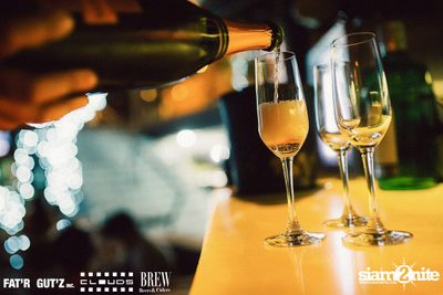Seenspace Invasion ที่ร้าน Clouds, Fat'R Gut'z และ BREW Beers & Ciders — photo 59