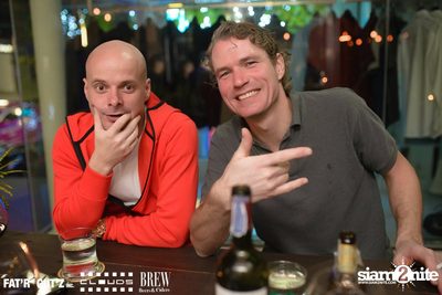 Seenspace Invasion ที่ร้าน Clouds, Fat'R Gut'z และ BREW Beers & Ciders — photo 74