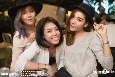 Seenspace Invasion ที่ร้าน Clouds, Fat'R Gut'z และ BREW Beers & Ciders — photo 79