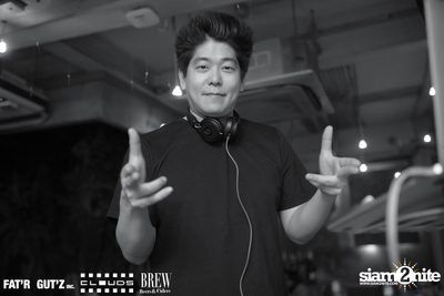 Seenspace Invasion ที่ร้าน Clouds, Fat'R Gut'z และ BREW Beers & Ciders — photo 100