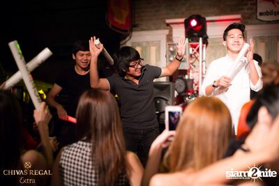 #ChivasX Party กับ เจ เจตริน และ คริสติน่า ที่ร้าน ลิซึ่ม, รัชดา — photo 19