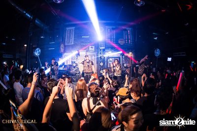 #ChivasX Party กับ เจ เจตริน และ คริสติน่า ที่ร้าน ลิซึ่ม, รัชดา — photo 31