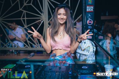 Friday Night at Funky Villa, Thonglor Arena 10 — photo 91