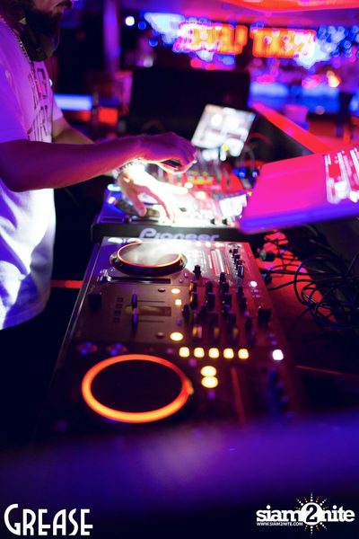 Friday Night with Next Level Sessions at Grease — photo 86