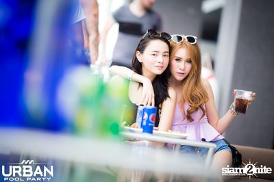 THAMMATAI นำเสนอ Urban Pool Party ที่โรงแรม โซฟิเทล โซ — photo 31