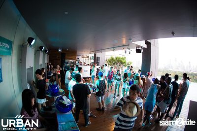 THAMMATAI นำเสนอ Urban Pool Party ที่โรงแรม โซฟิเทล โซ — photo 91