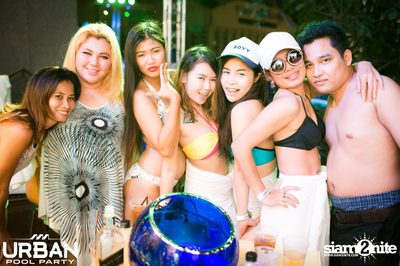 THAMMATAI นำเสนอ Urban Pool Party ที่โรงแรม โซฟิเทล โซ — photo 192