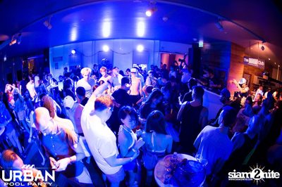THAMMATAI นำเสนอ Urban Pool Party ที่โรงแรม โซฟิเทล โซ — photo 198