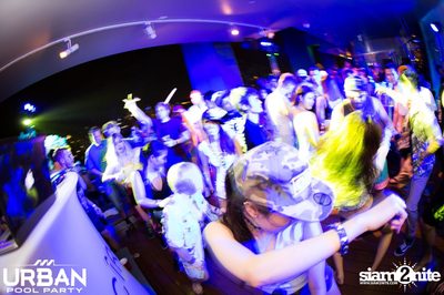THAMMATAI นำเสนอ Urban Pool Party ที่โรงแรม โซฟิเทล โซ — photo 209