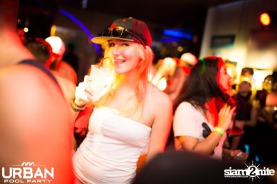 THAMMATAI นำเสนอ Urban Pool Party ที่โรงแรม โซฟิเทล โซ — photo 217