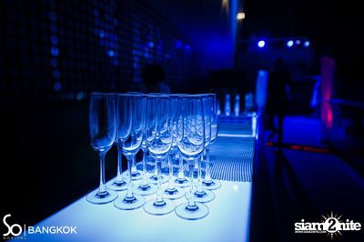 Urban Rooftop Party at HI-SO Rooftop Bar, Sofitel So Hotel — photo 3