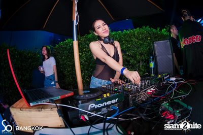 Urban Rooftop Party at HI-SO Rooftop Bar, Sofitel So Hotel — photo 98