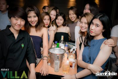 Two Popetorn Live at Funky Villa, Thonglor 10 — photo 19