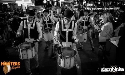 Grand Opening at Hooters Nana, Sukhumvit Soi 4 — photo 41