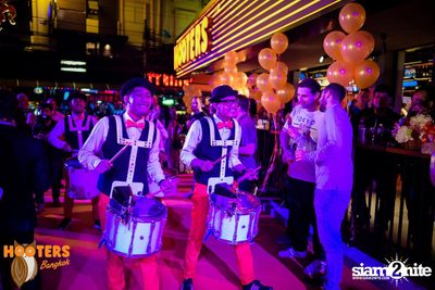 Grand Opening at Hooters Nana, Sukhumvit Soi 4 — photo 42