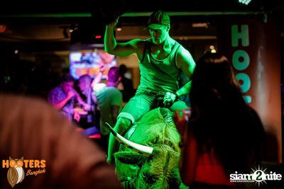 Grand Opening at Hooters Nana, Sukhumvit Soi 4 — photo 107
