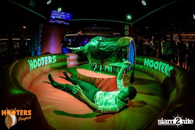 Grand Opening at Hooters Nana, Sukhumvit Soi 4 — photo 120