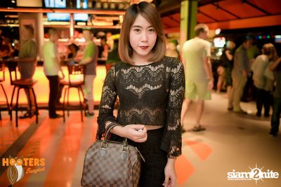 Grand Opening at Hooters Nana, Sukhumvit Soi 4 — photo 127
