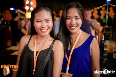 Grand Opening at Hooters Pattaya, Pattaya Beach Road — photo 3