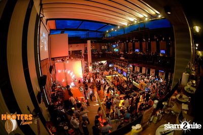 Grand Opening at Hooters Pattaya, Pattaya Beach Road — photo 36