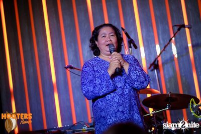 Grand Opening at Hooters Pattaya, Pattaya Beach Road — photo 50