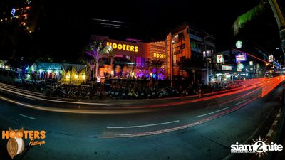 Grand Opening at Hooters Pattaya, Pattaya Beach Road — photo 70