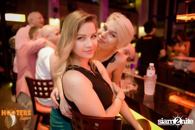 Grand Opening at Hooters Pattaya, Pattaya Beach Road — photo 149