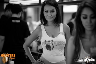 Grand Opening at Hooters Pattaya, Pattaya Beach Road — photo 161