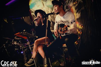 Saturday Night at Grease Bangkok, Sukhumvit Soi 49 — photo 9