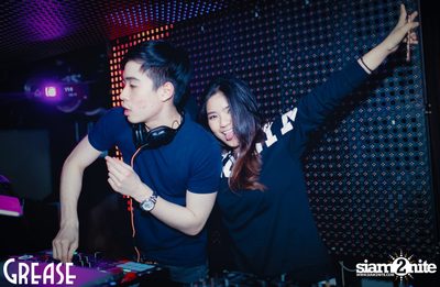 Saturday Night at Grease Bangkok, Sukhumvit Soi 49 — photo 36