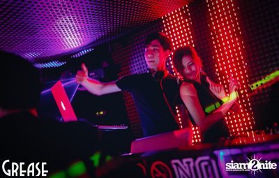 Saturday Night at Grease Bangkok, Sukhumvit Soi 49 — photo 41