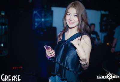 Saturday Night at Grease Bangkok, Sukhumvit Soi 49 — photo 47