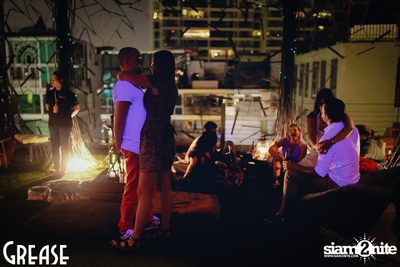 Saturday Night at Grease Bangkok, Sukhumvit Soi 49 — photo 53