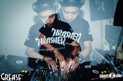 Saturday Night at Grease Bangkok, Sukhumvit Soi 49 — photo 57