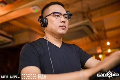 Seenspace Invasion ที่ร้าน Clouds, Fat'R Gut'z และ BREW Beers & Ciders — photo 28