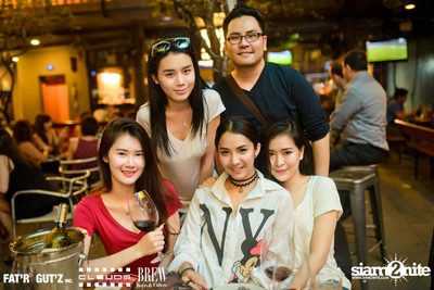 Seenspace Invasion ที่ร้าน Clouds, Fat'R Gut'z และ BREW Beers & Ciders — photo 34