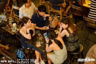 Seenspace Invasion ที่ร้าน Clouds, Fat'R Gut'z และ BREW Beers & Ciders — photo 46