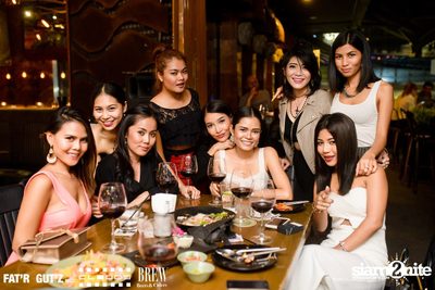Seenspace Invasion ที่ร้าน Clouds, Fat'R Gut'z และ BREW Beers & Ciders — photo 52