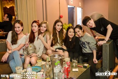 Seenspace Invasion ที่ร้าน Clouds, Fat'R Gut'z และ BREW Beers & Ciders — photo 83