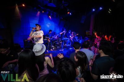 Friday Night at Funky Villa, Thonglor Arena 10 — photo 87