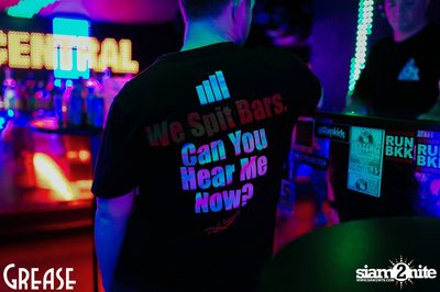 Friday Night at Grease Bangkok, Sukhumvit Soi 49 — photo 12
