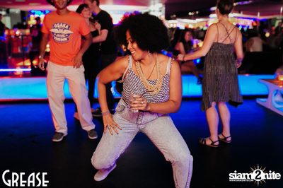 Friday Night at Grease Bangkok, Sukhumvit Soi 49 — photo 13