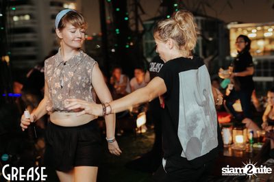 Friday Night at Grease Bangkok, Sukhumvit Soi 49 — photo 19