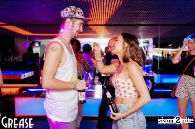 Friday Night at Grease Bangkok, Sukhumvit Soi 49 — photo 43