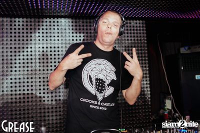 Friday Night at Grease Bangkok, Sukhumvit Soi 49 — photo 45